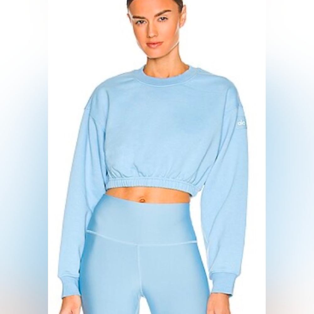 ALO Yoga Blue Cropped Sweatshirt In Blue Skies - XS